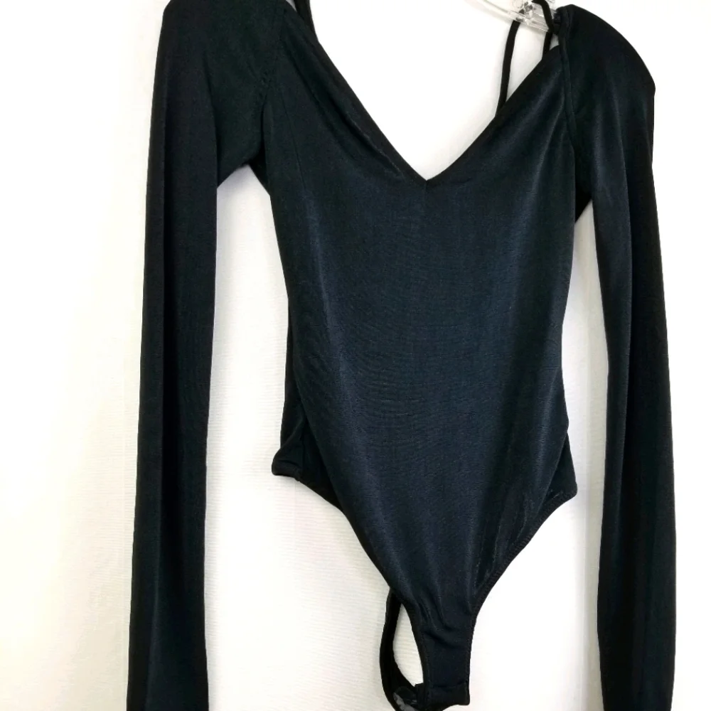 Free People Bodysuit Don't Be Cross Black V-neck Long Sleeve Size XS New